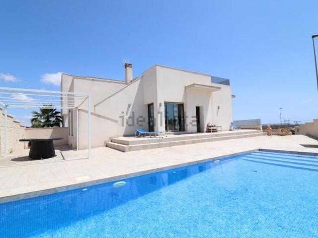Casa en venta en San Miguel De Salinas, Valencia