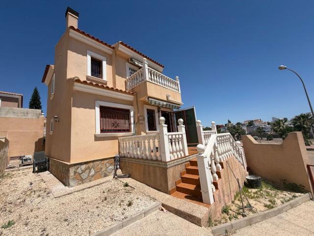 Casa en venta en el Baix Segura / La Vega Baja, Valencia