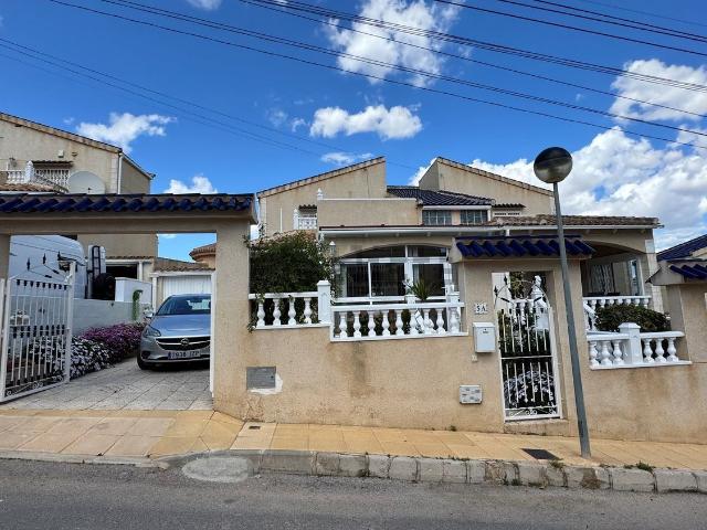 Casa en venta en San Miguel De Salinas, Urbanización Las Filipinas