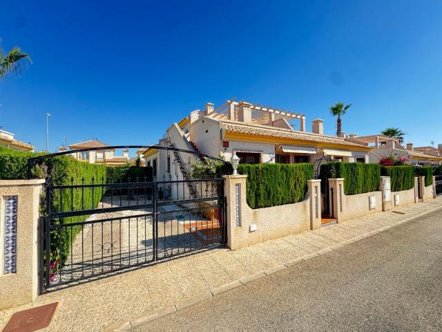 Casa en venta en San Miguel De Salinas, Urbanización Villacosta II-Las Filipinas