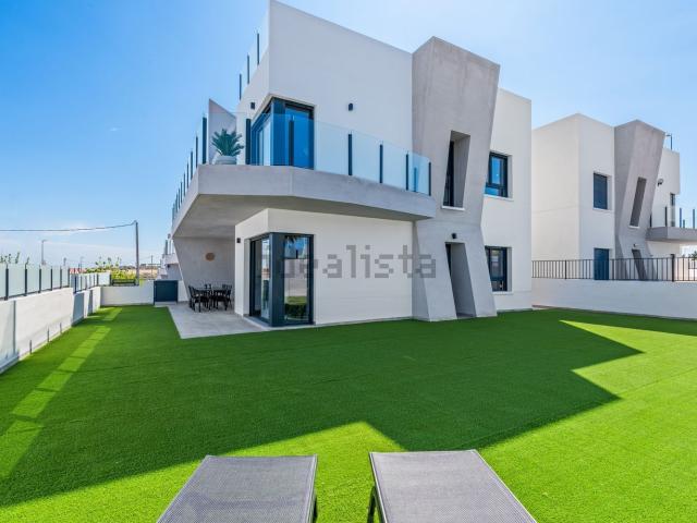 Casa en alquiler en San Miguel De Salinas, Valencia