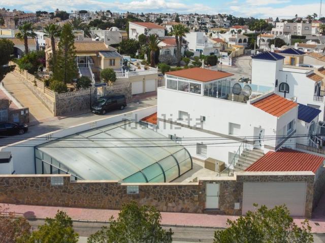 Casa en venta en San Miguel De Salinas, Urbanización Las Filipinas