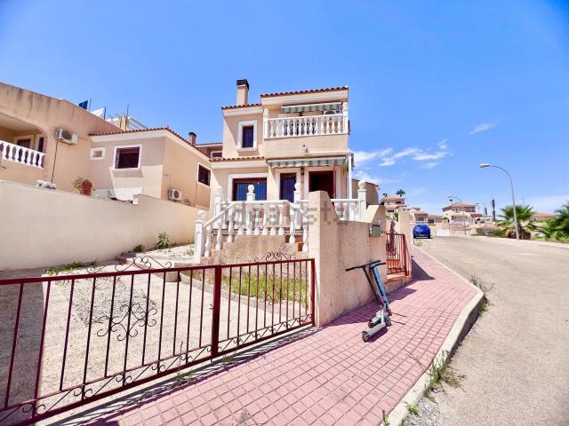 Casa en venta en Urbanización Las Filipinas, el Baix Segura / La Vega Baja