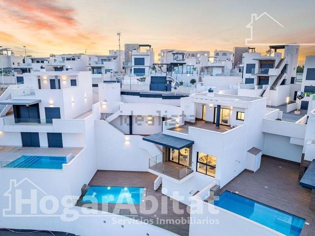 Casa en venta en Las Escalericas, el Baix Segura / La Vega Baja