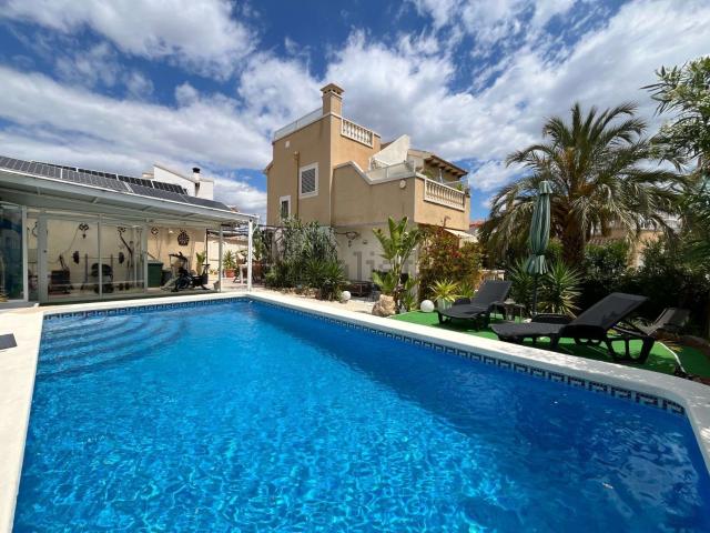 Casa en venta en el Baix Segura / La Vega Baja, Valencia