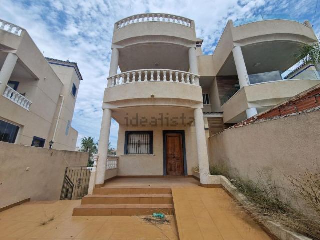 Casa en venta en San Miguel De Salinas, Valencia