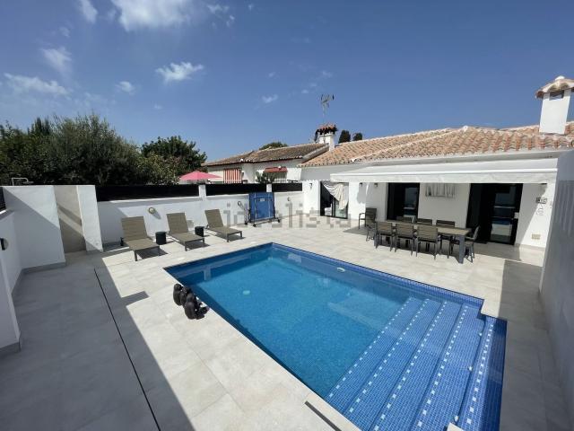 Casa en venta en Guadalmina, Costa del Sol Occidental
