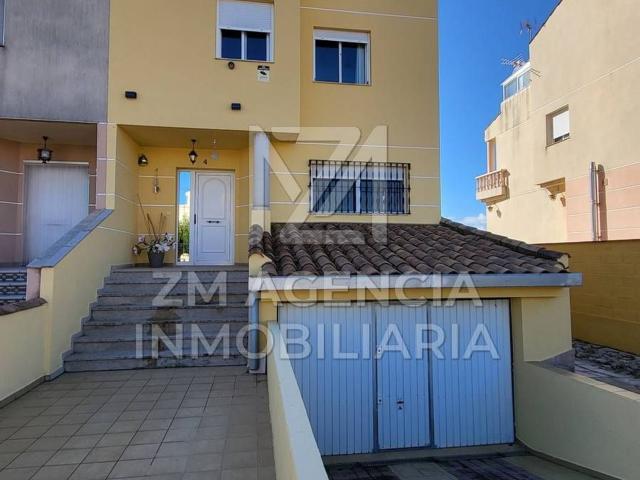 Casa en venta en Ulldecona, Tarragona
