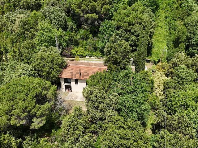 Casa en venta en Garrotxa, Catalunya