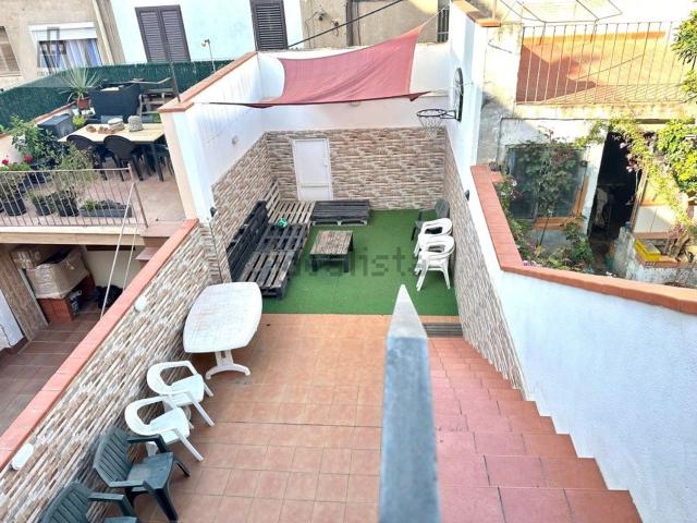 Casa en venta en Barri Centre, Sant Boi De Llobregat