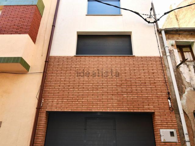 Casa en venta en Plaça de Carles III, Montsià