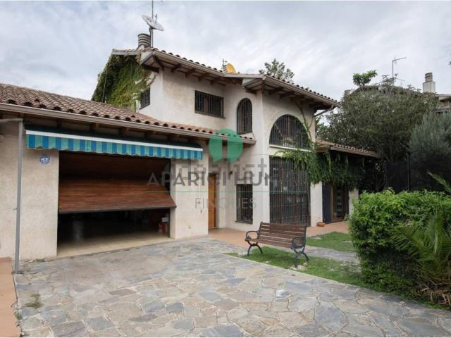 Casa en venta en Sant Cugat Del Vallès