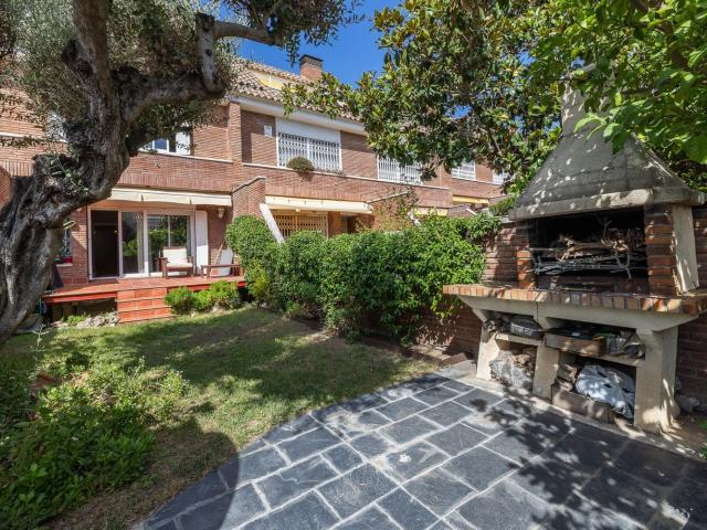 Casa en venta en Mas Lluí, Baix Llobregat