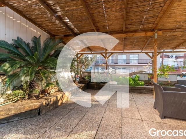 Casa en venta en Sant Feliu De Llobregat, Roses-Castellbell