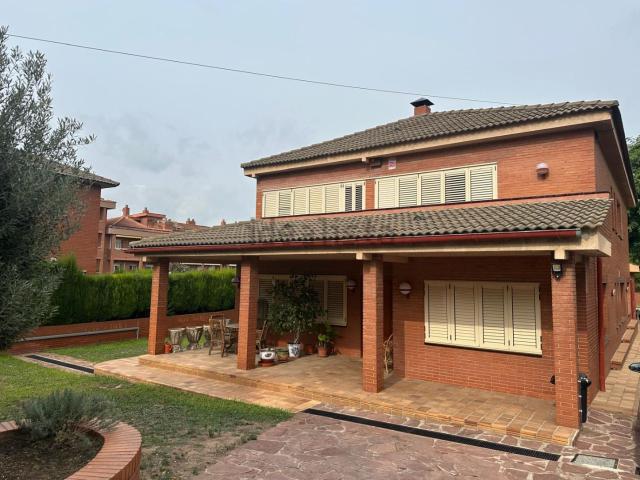Casa en venta en Pla del Vent - Torreblanca, Sant Joan Despí