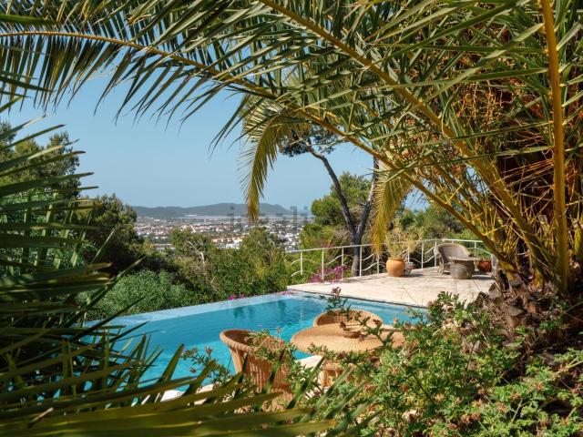 Casa en venta en Sant Josep de sa Talaia, Eivissa