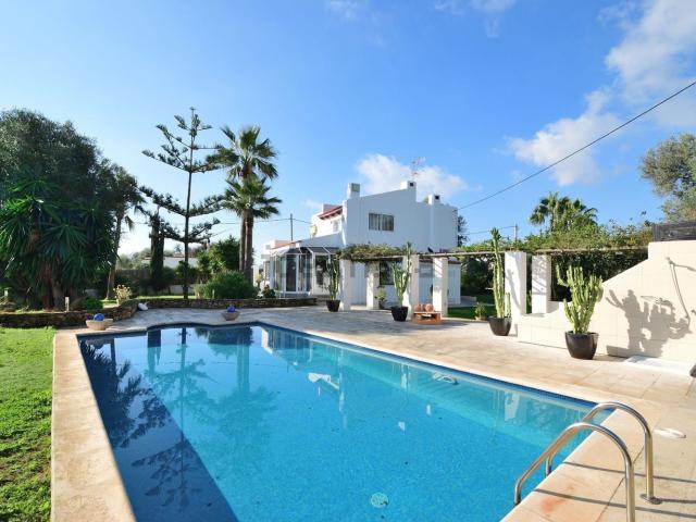 Casa en venta en Sant Josep de sa Talaia, Eivissa