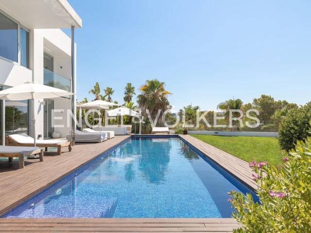 Casa en venta en Sant Josep de sa Talaia, Eivissa