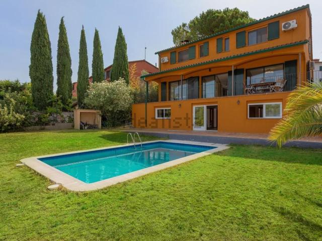 Casa en venta en Sant Julià de Ramis, Gironès