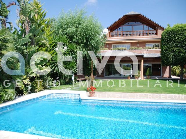 Casa en alquiler en Sant Just Desvern, Barcelona