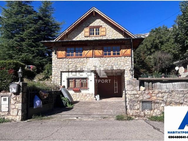Casa en venta en Sant Llorenç de Morunys, Lleida
