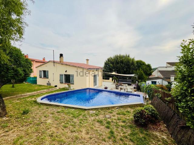 Casa en venta en Sant Miquel De Fluvià, Girona