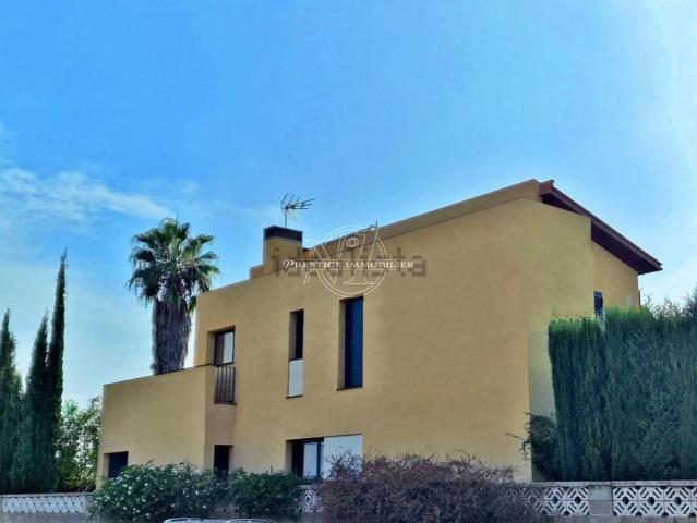 Casa en venta en Sant Miquel De Fluvià, Girona
