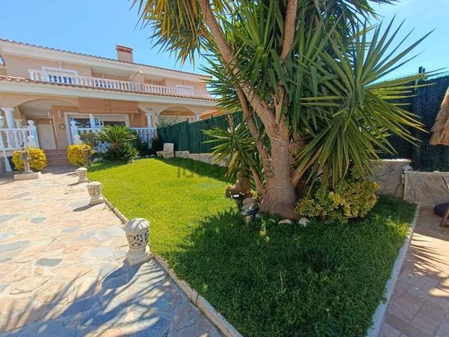 Casa en venta en Can Lloses, Garraf