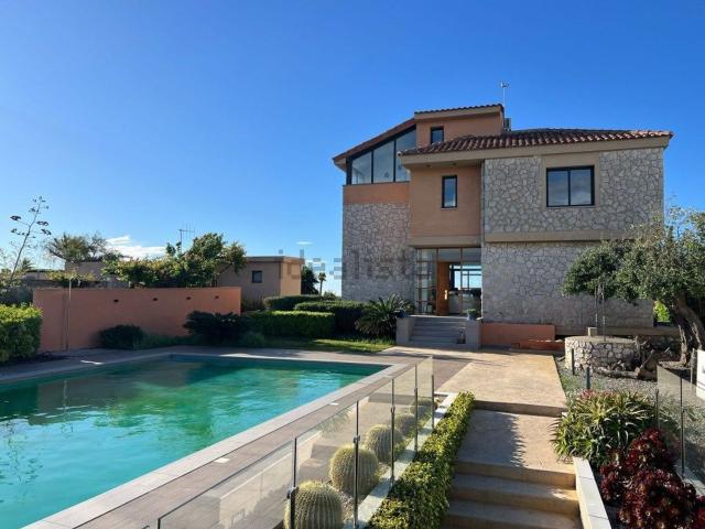 Casa en venta en Sant Pere De Ribes, Barcelona