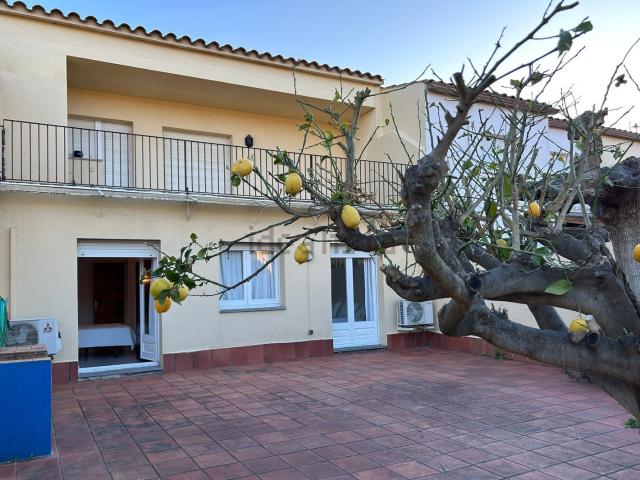 Casa en venta en Alt Empordà, Catalunya