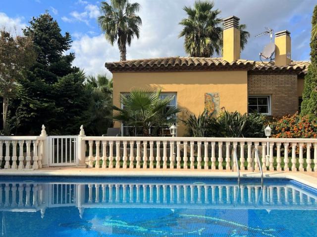 Casa en venta en Alt Empordà, Catalunya