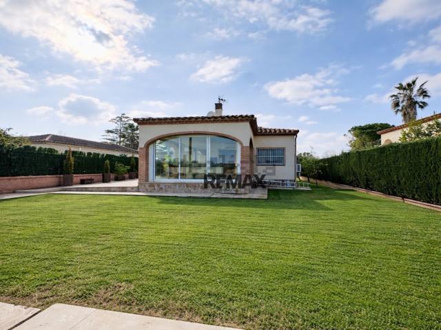 Casa en venta en Alt Empordà, Catalunya
