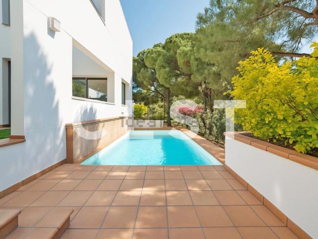 Casa en alquiler en Torrentbò, Maresme