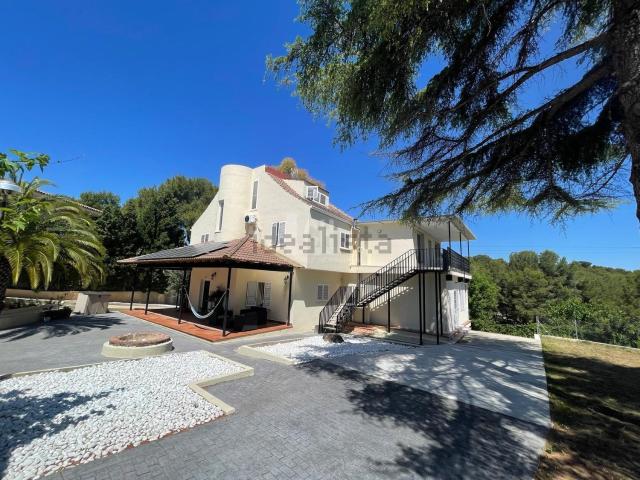 Casa en venta en Santa Apolonia, l'Horta Sud