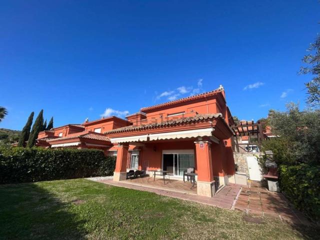 Casa en alquiler en El Rosario, Costa del Sol Occidental