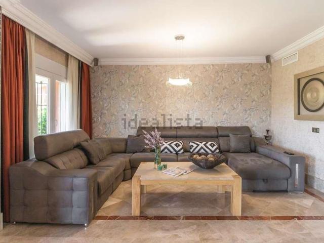 Casa en alquiler en El Rosario, Costa del Sol Occidental