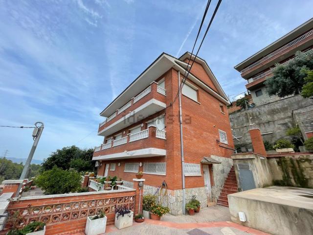 Casa en venta en Cesalpina, Santa Coloma De Cervelló