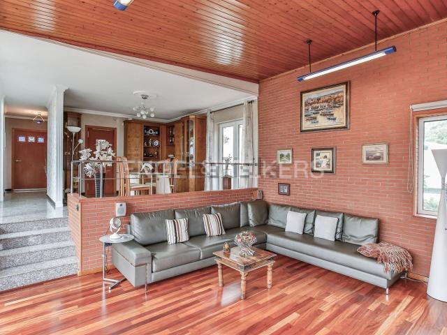 Casa en venta en Santa Coloma De Cervelló, Barcelona