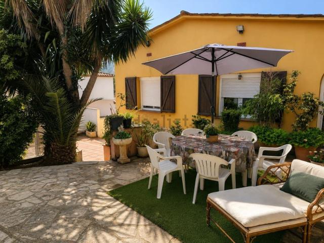 Casa en venta en Bufaganyes, Baix Empordà