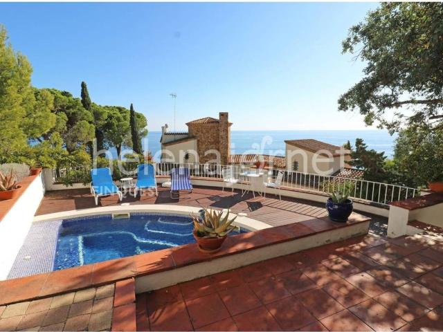 Casa en venta en Cantallops, Gironès
