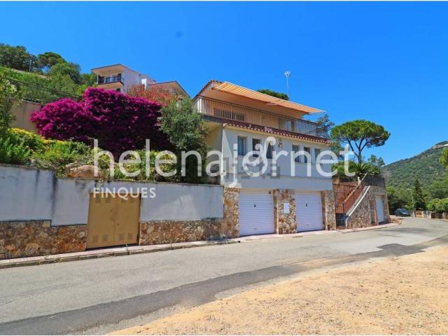 Casa en venta en Cantallops, Llagostera