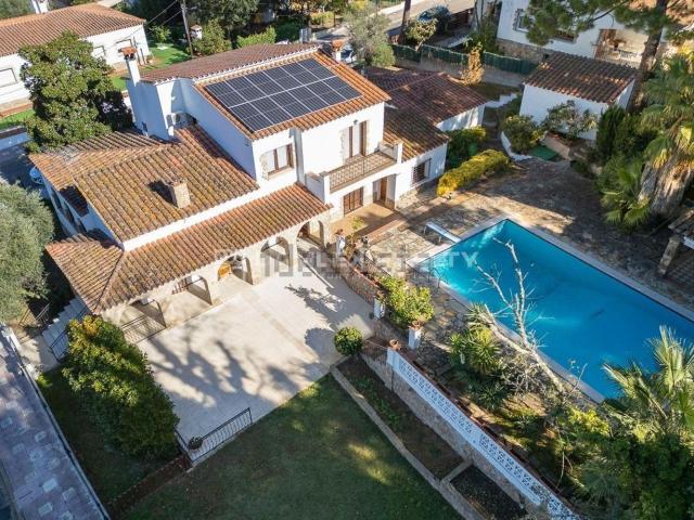 Casa en venta en Bufaganyes, Baix Empordà