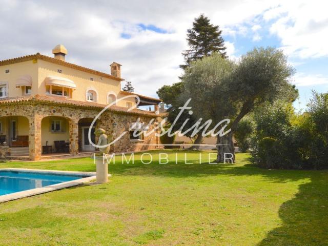 Casa en venta en Santa Cristina D'aro, Girona