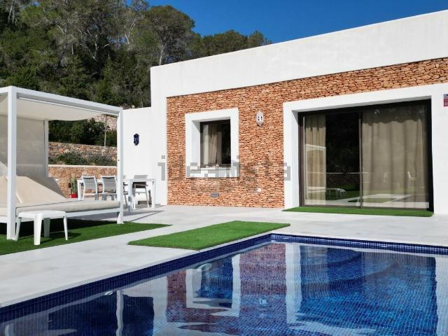 Casa en alquiler en Santa Eulalia Del Río, Cala Boix