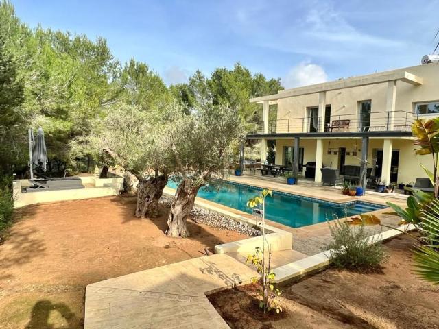Casa en venta en Cala Mastella, Eivissa