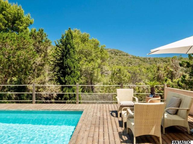 Casa en venta en Cala Mastella, Eivissa