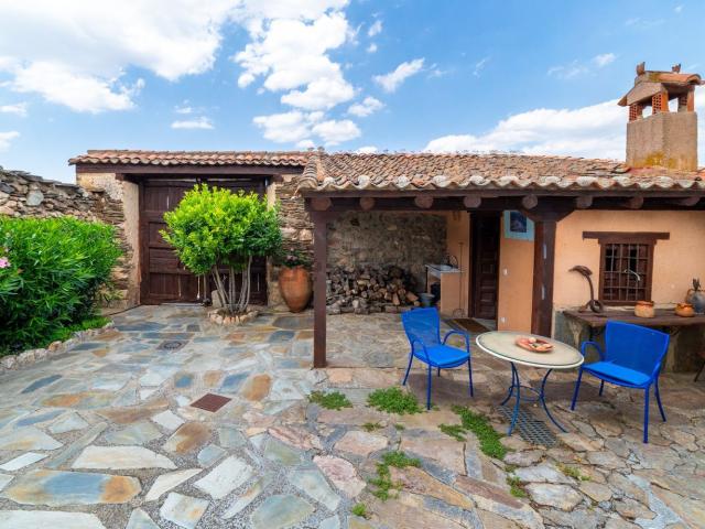 Casa en venta en Santa María La Real De Nieva