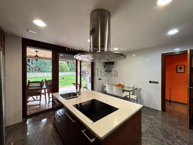 Casa en venta en Santa Marta De Tormes, Salamanca