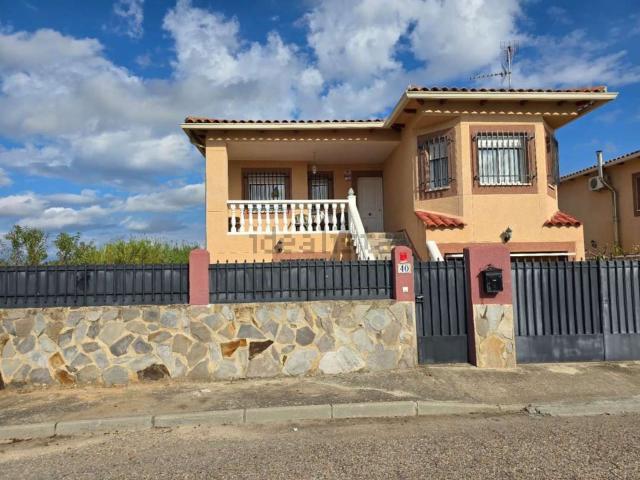 Casa en venta en Santa Olalla