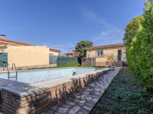 Casa en venta en Mas Blanc, Santa Oliva